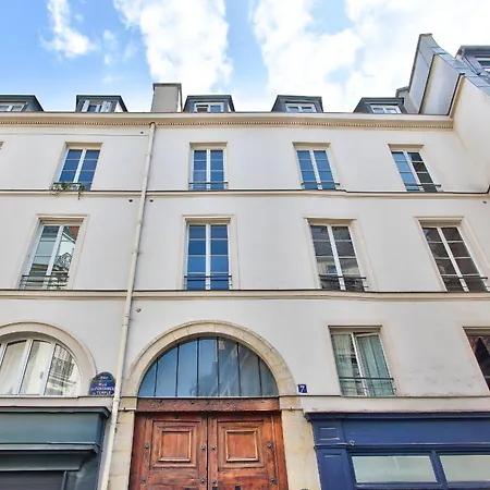 Appartamento Marais Elegance - Two Bedrooms Parigi