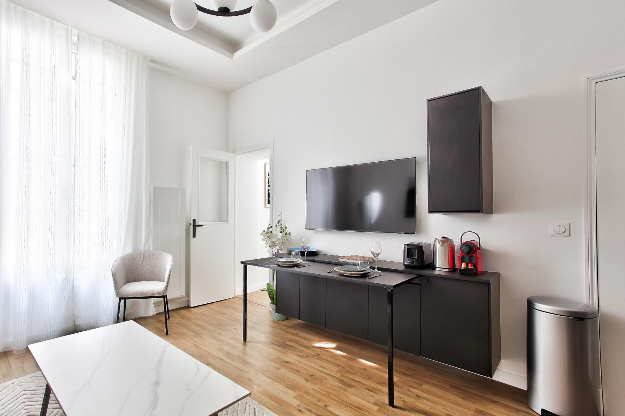 Marais Elegance - Two Bedrooms Appartamento